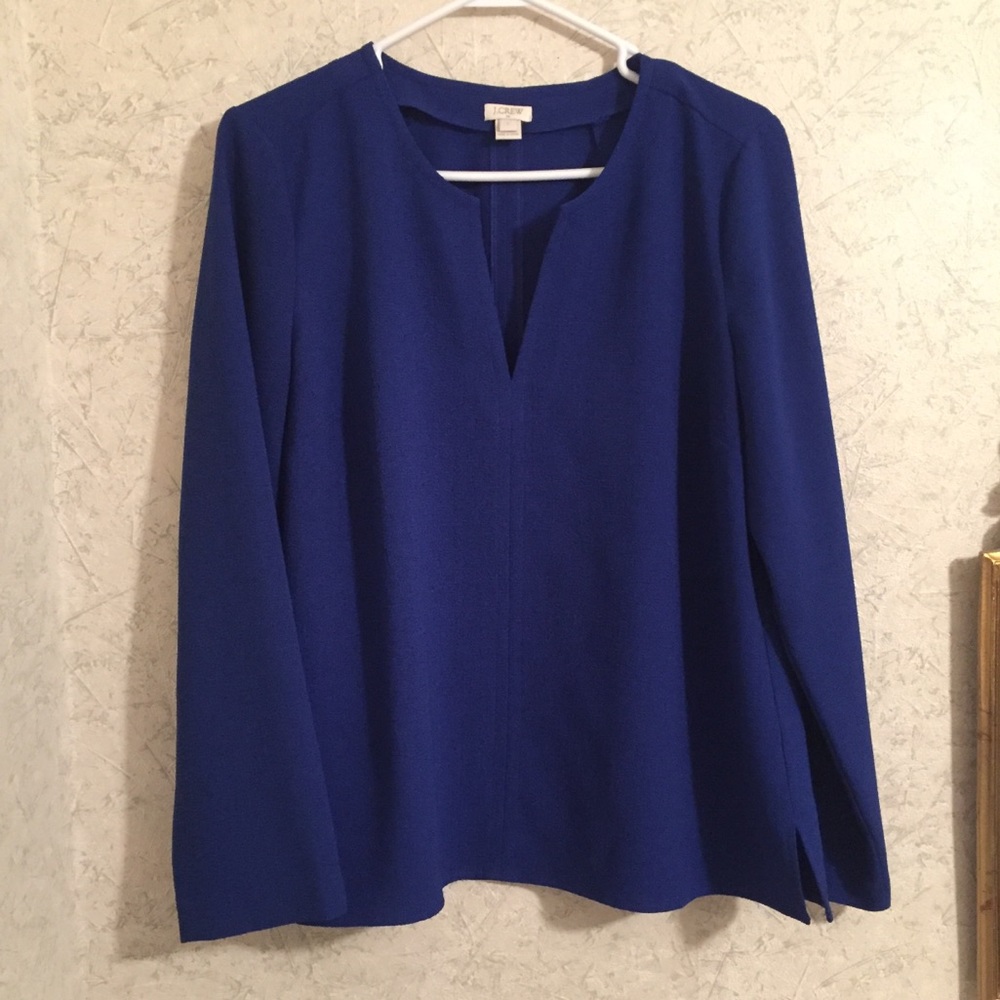🆕 Like new J. Crew notch color royal blue blouse
